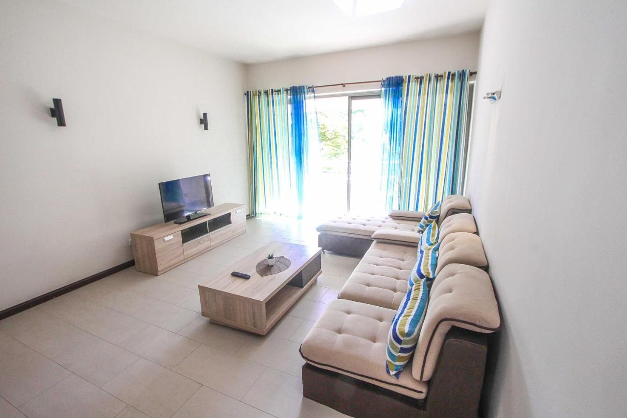 Nitzana Residences & Restaurant Pereybere Beach Luaran gambar