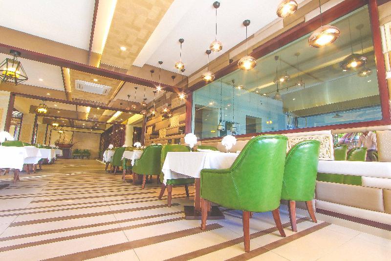 Nitzana Residences & Restaurant Pereybere Beach Luaran gambar