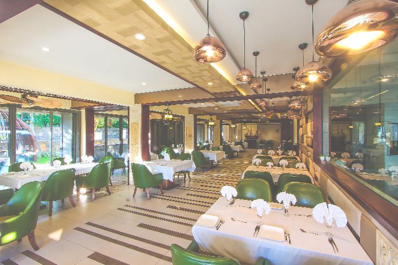 Nitzana Residences & Restaurant Pereybere Beach Luaran gambar